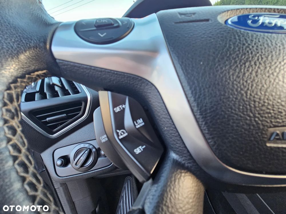 Ford Kuga 2.0 TDCi AWD Titanium - 30