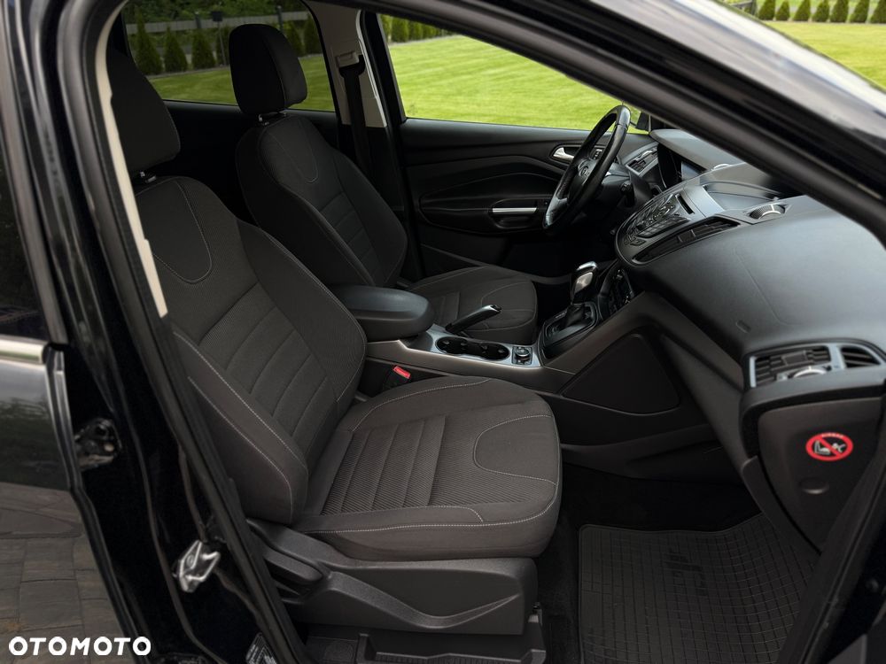 Ford Kuga 2.0 TDCi 4x4 Titanium - 23
