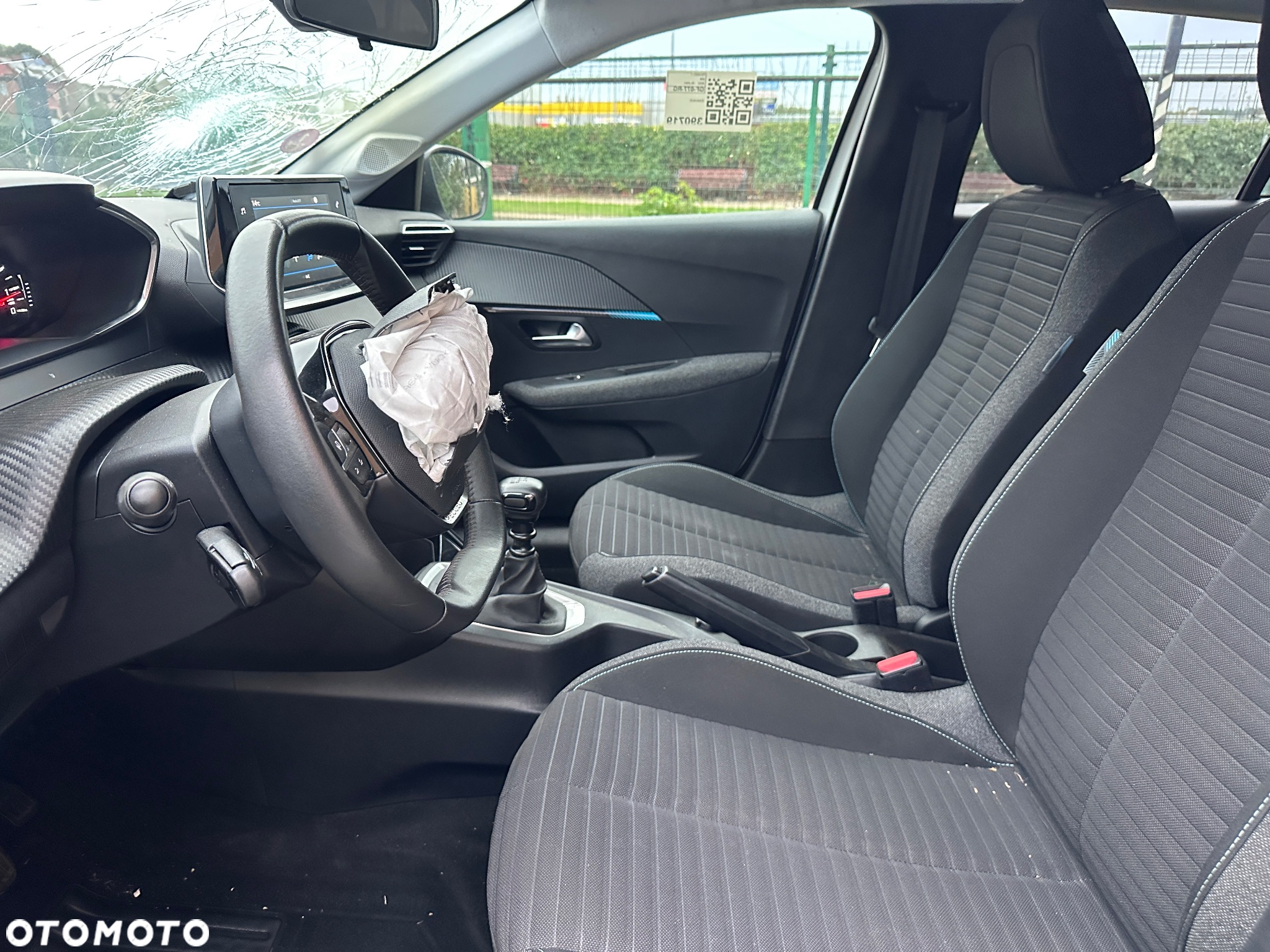 Peugeot 208 1.2 PureTech Style S&S - 28