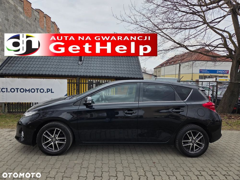 Toyota Auris 1.6 Premium Start - 4