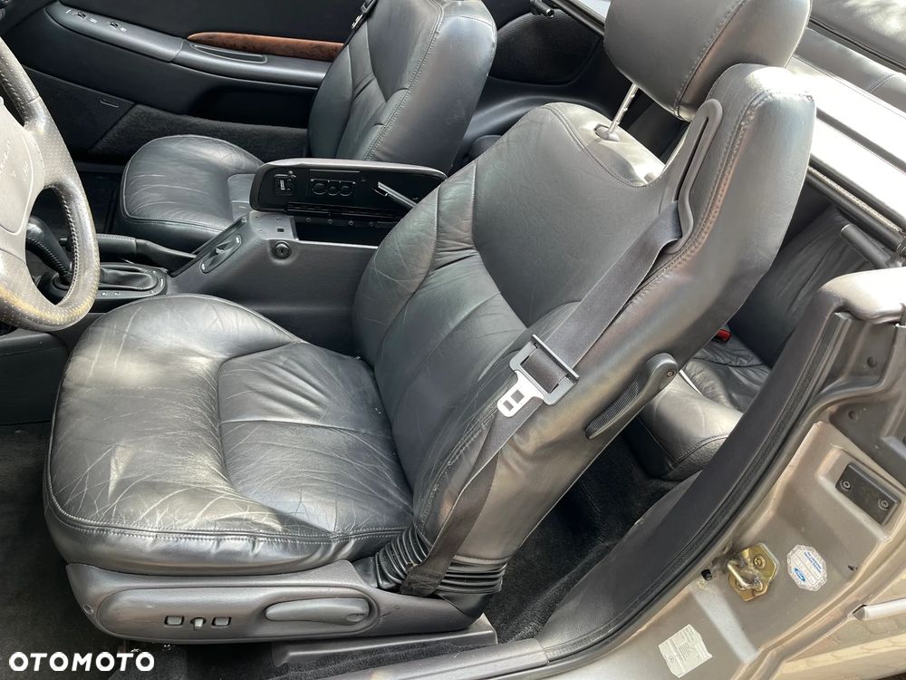 Chrysler Stratus - 30