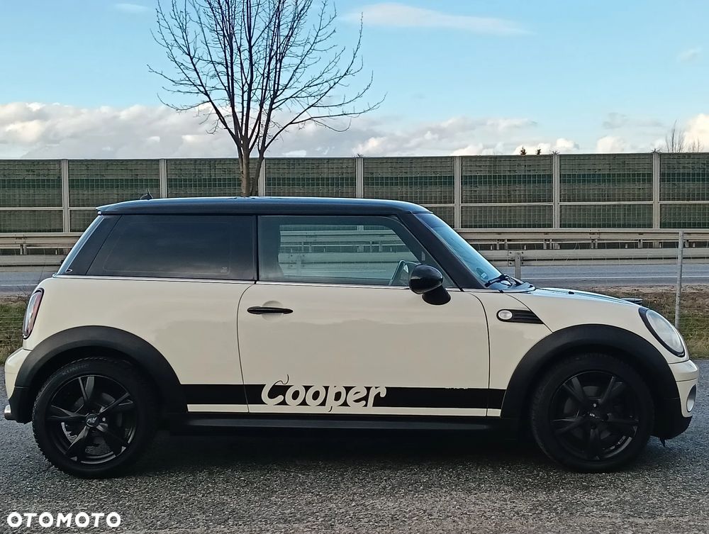 MINI ONE Standard - 3