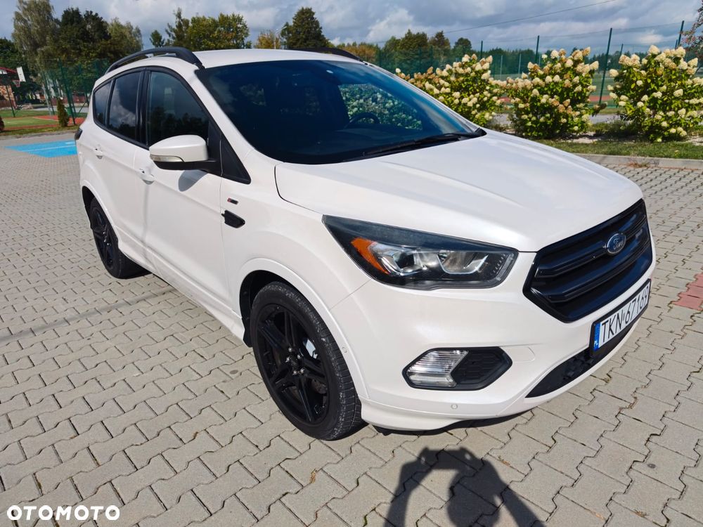 Ford Kuga 2.0 TDCi 2x4 ST-Line - 3