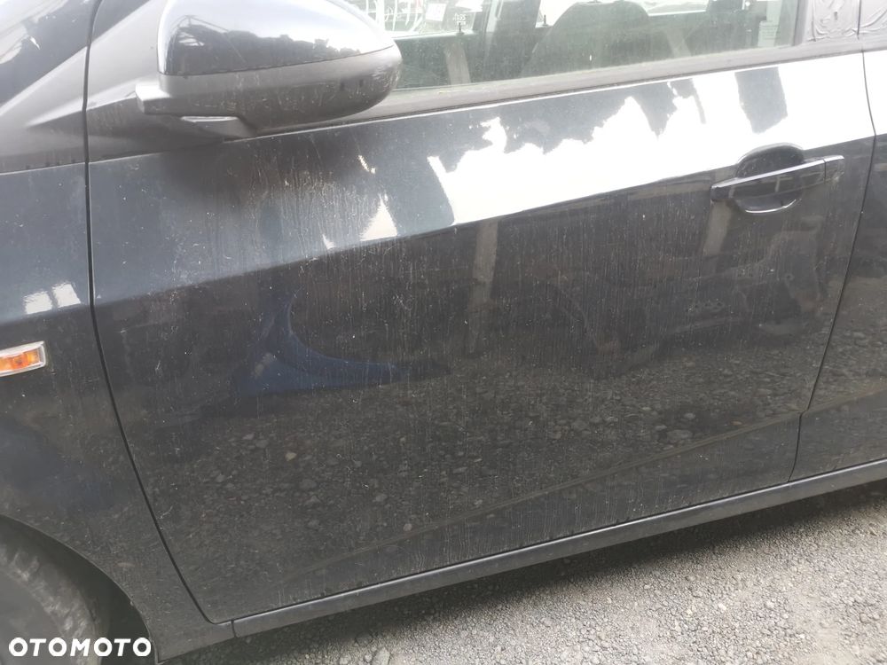 Częsci Chevrolet Aveo T300 2011 Lakier GAR - 10