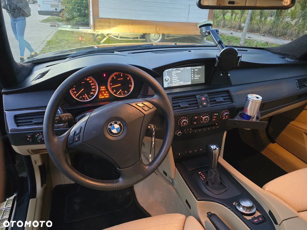 BMW 5 Series 2004 photo 5