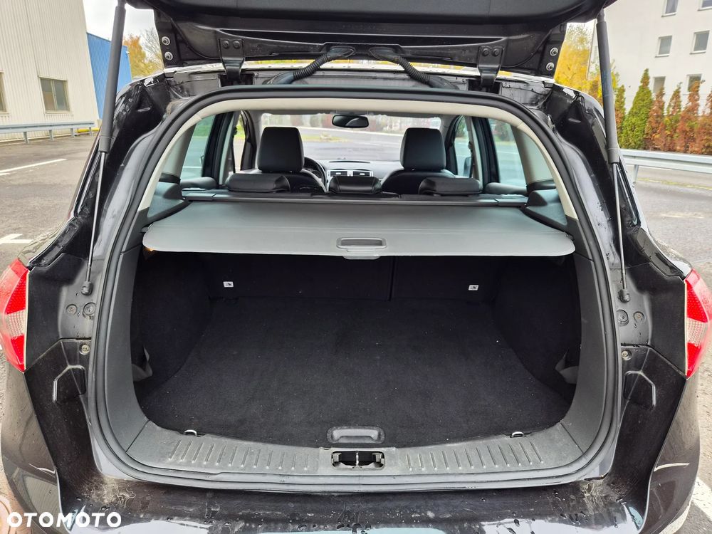 Ford Kuga 2.5 4x4 Titanium - 9