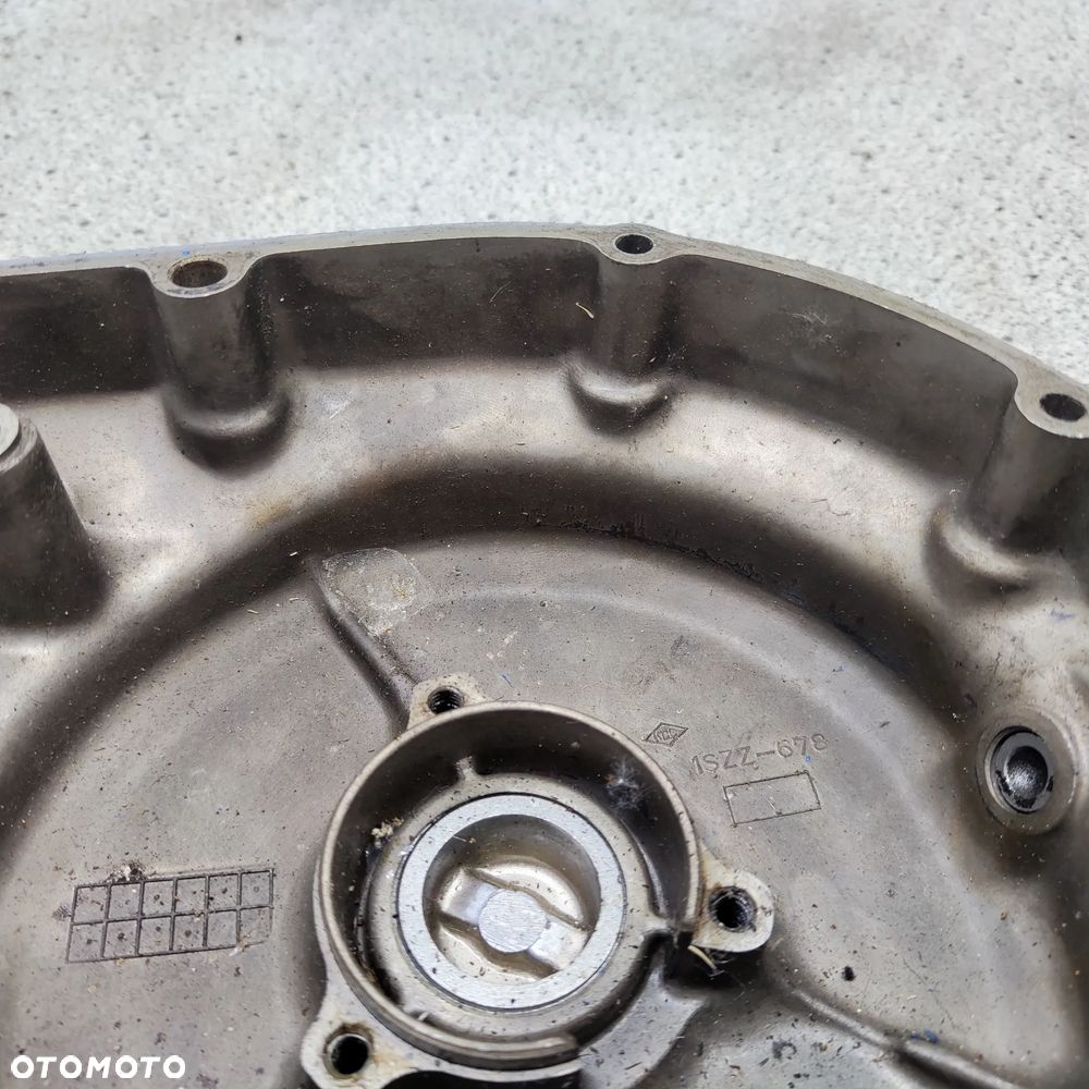 Dekiel, pokrywa silnika Suzuki VS 700 VS700 Intruder 700 - 18