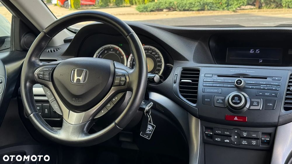 Honda Accord 2.2d Comfort - 16