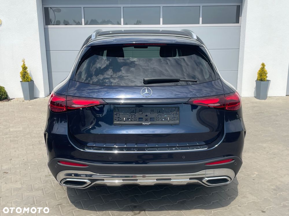 Mercedes-Benz GLC 220 d 4Matic 9G-TRONIC AMG Line Advanced - 6