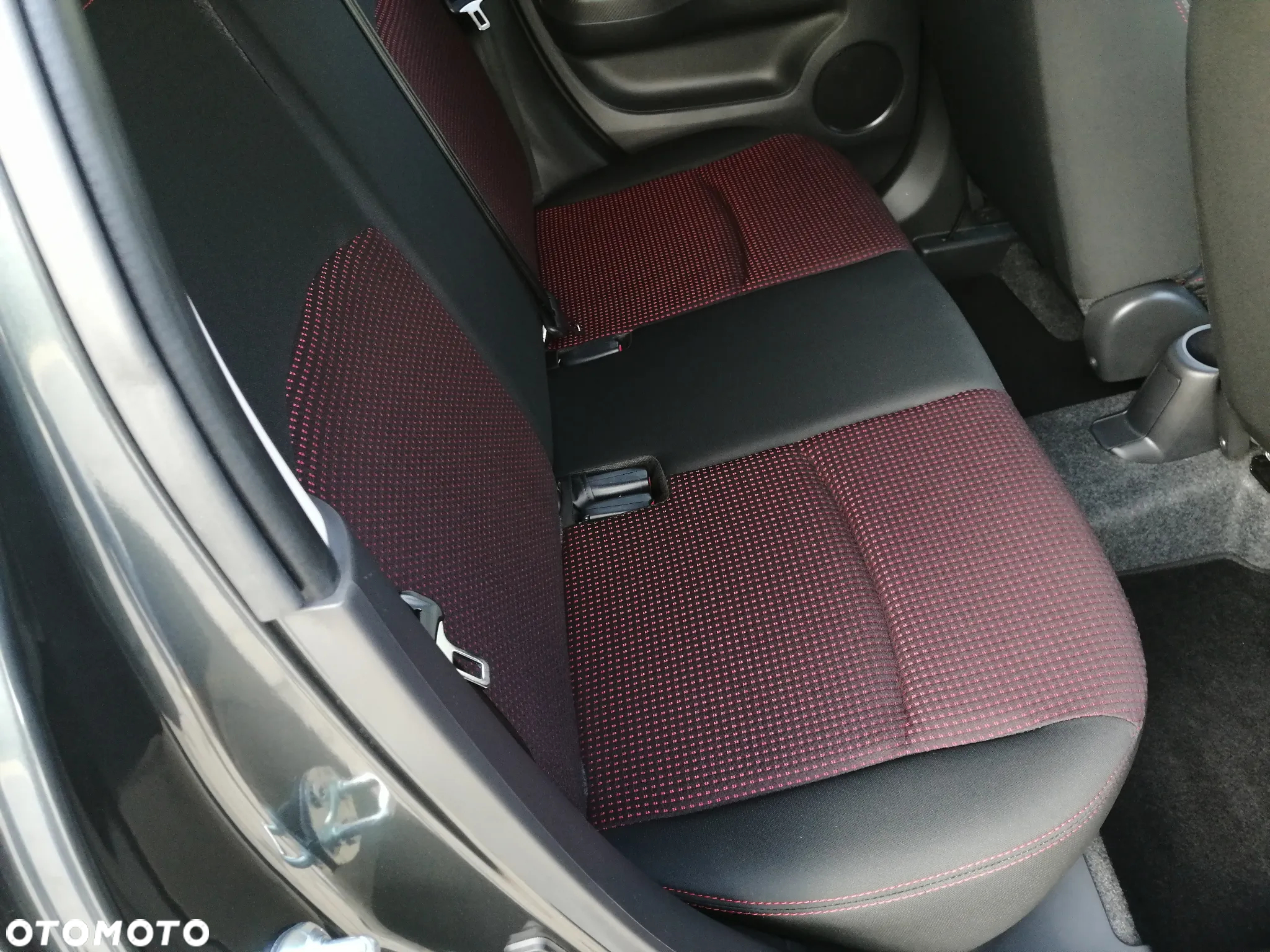 Mitsubishi Space Star AS&G 1.2 Select+ Black - 28