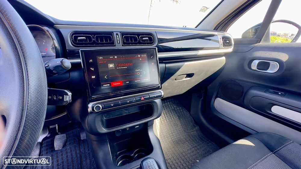 Citroën C3 1.2 PureTech Shine - 20