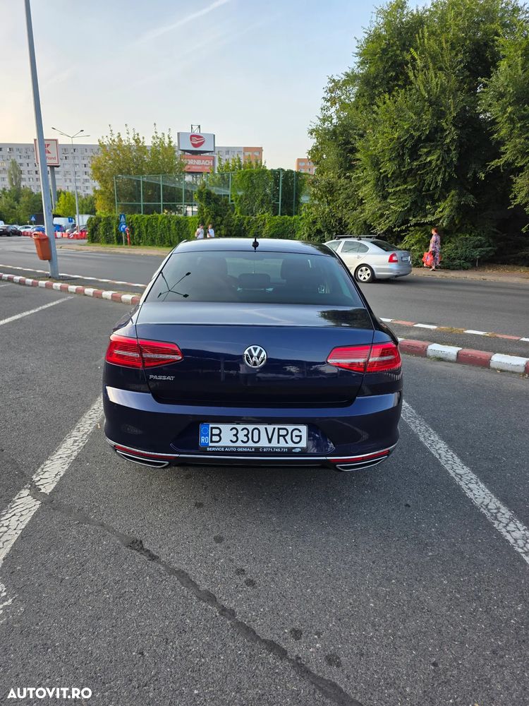 Volkswagen Passat 2.0 TDI DSG Highline - 5