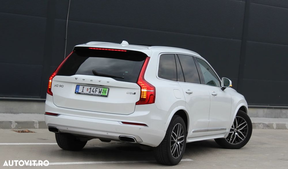 Volvo XC 90 D5 AWD Geartronic Inscription - 12