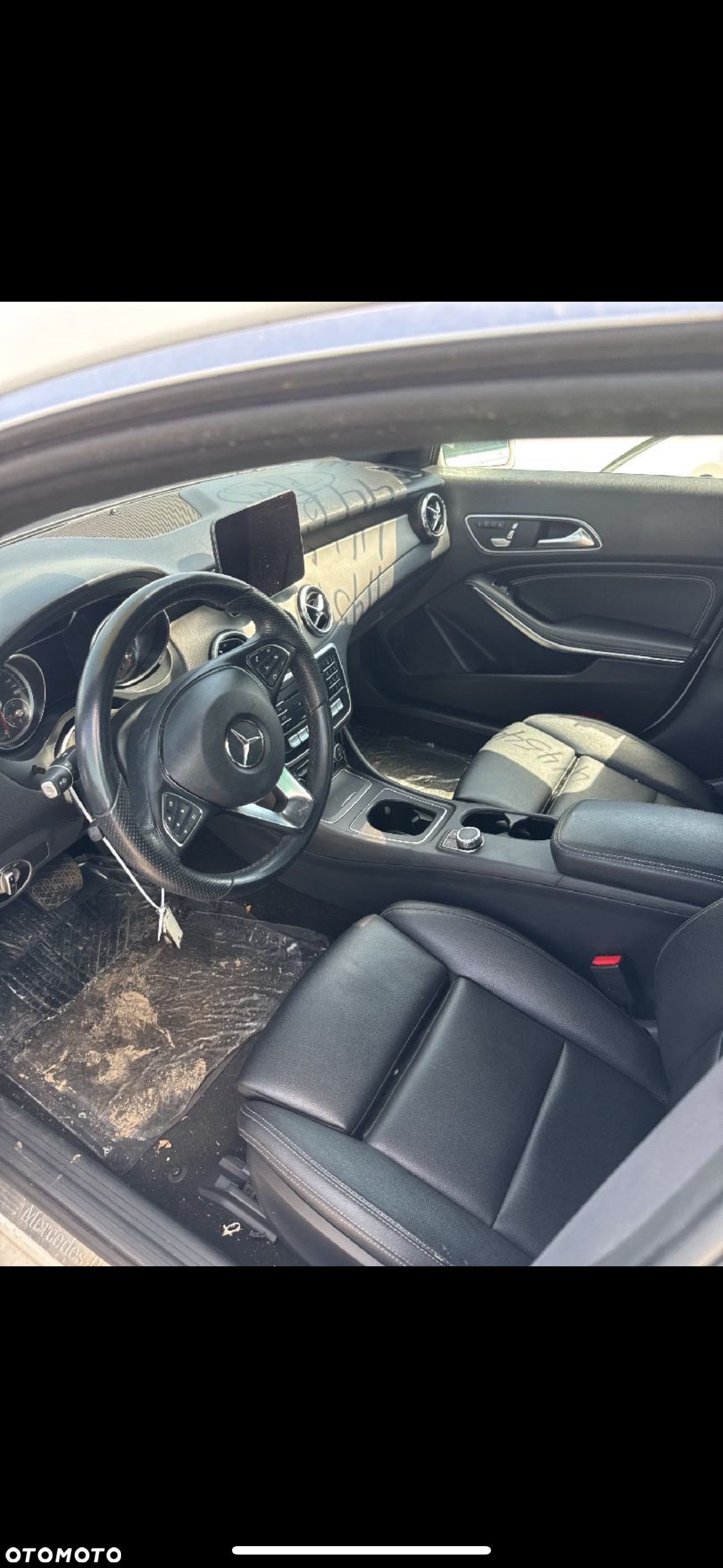 Mercedes-Benz CLA 250 7G-DCT - 7