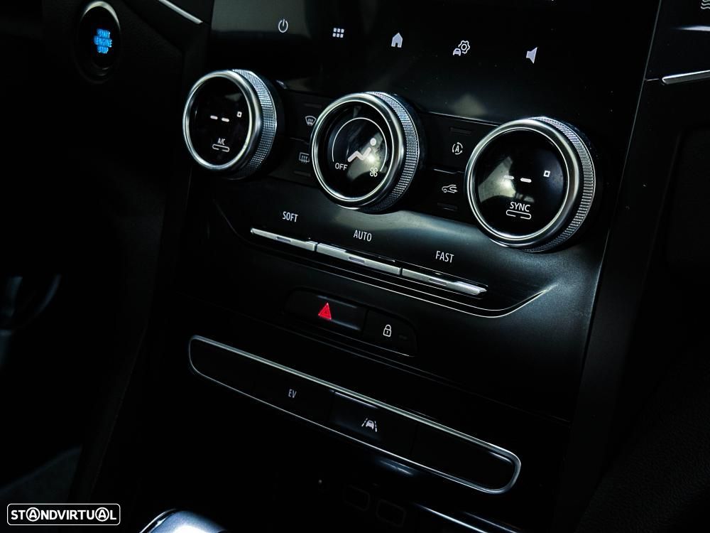Renault Mégane 1.6 Plug-In Limited - 27