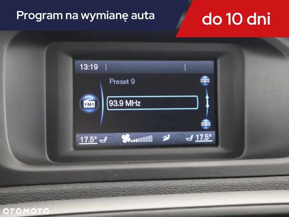 Volvo V40 - 14