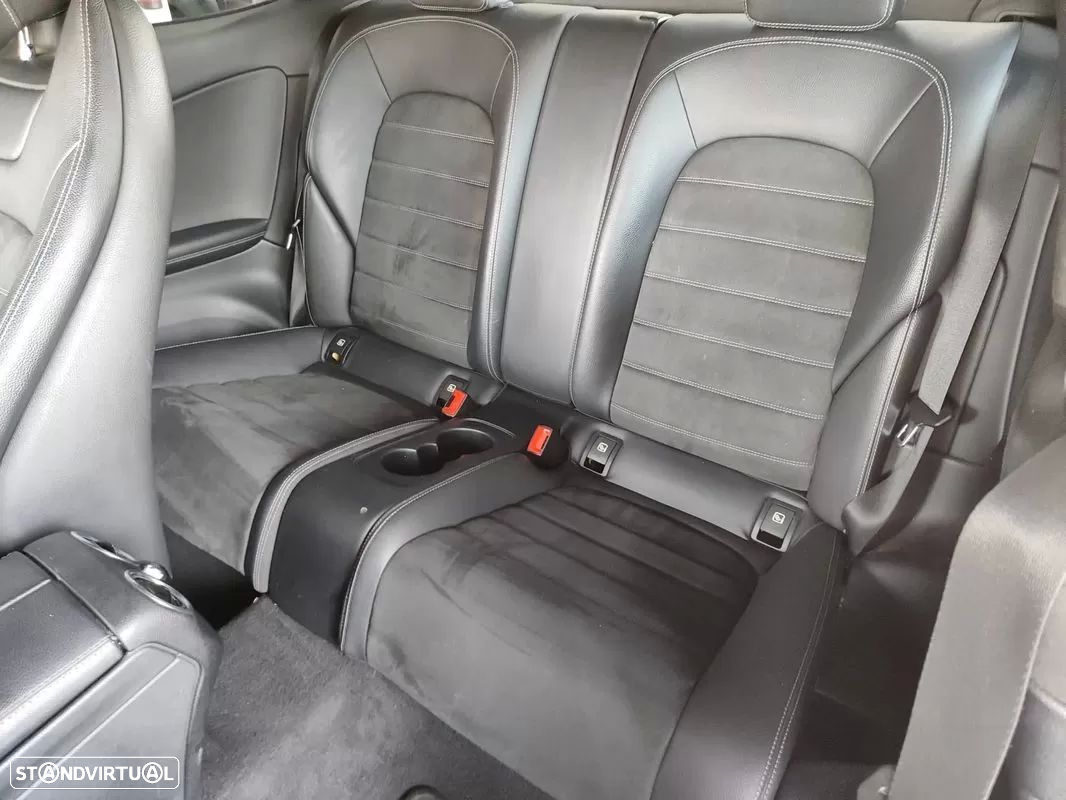 Mercedes-Benz C 220 d Coupe 9G-TRONIC AMG Line - 12