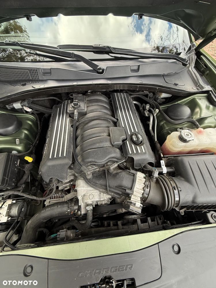 Dodge Charger 6.4 Scat Pack - 37
