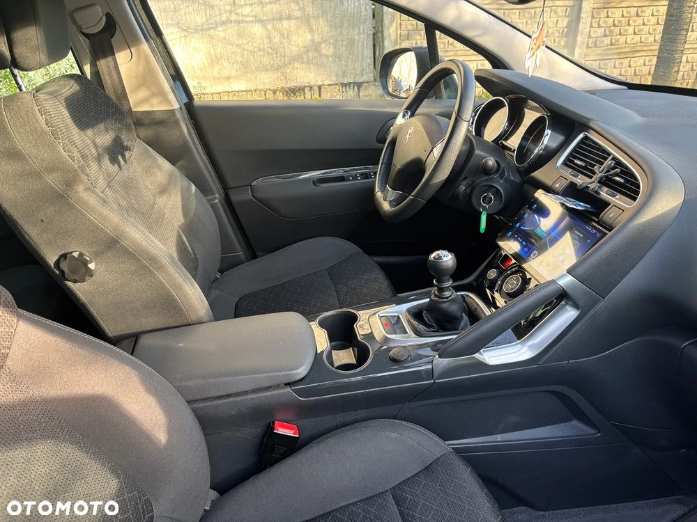 Peugeot 3008 1.6 BlueHDi Style S&S - 9