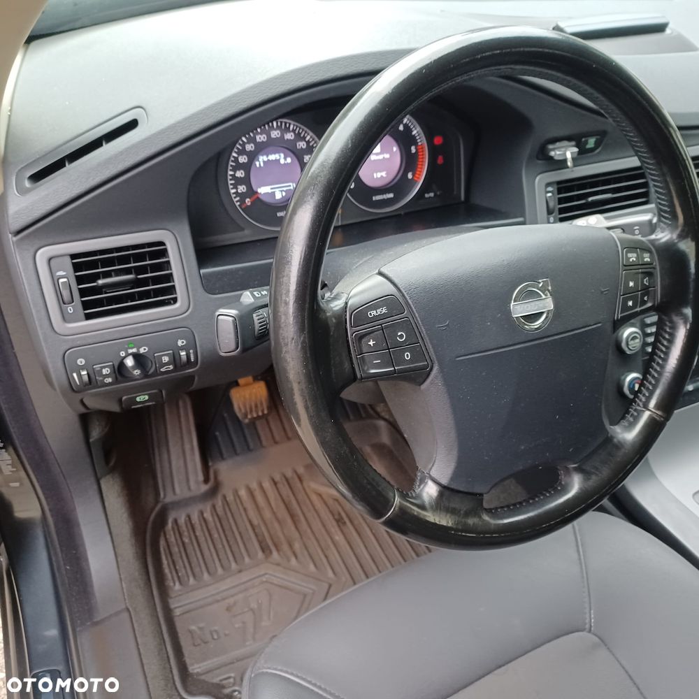 Volvo V70 2.0D Entry - 11