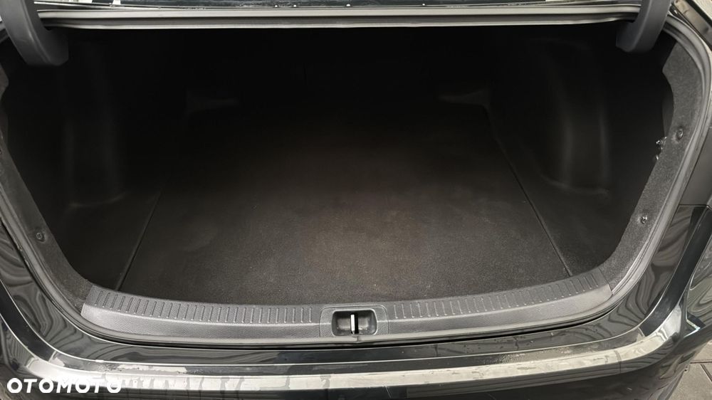 Toyota Corolla 1.8 Hybrid GPF Active - 13