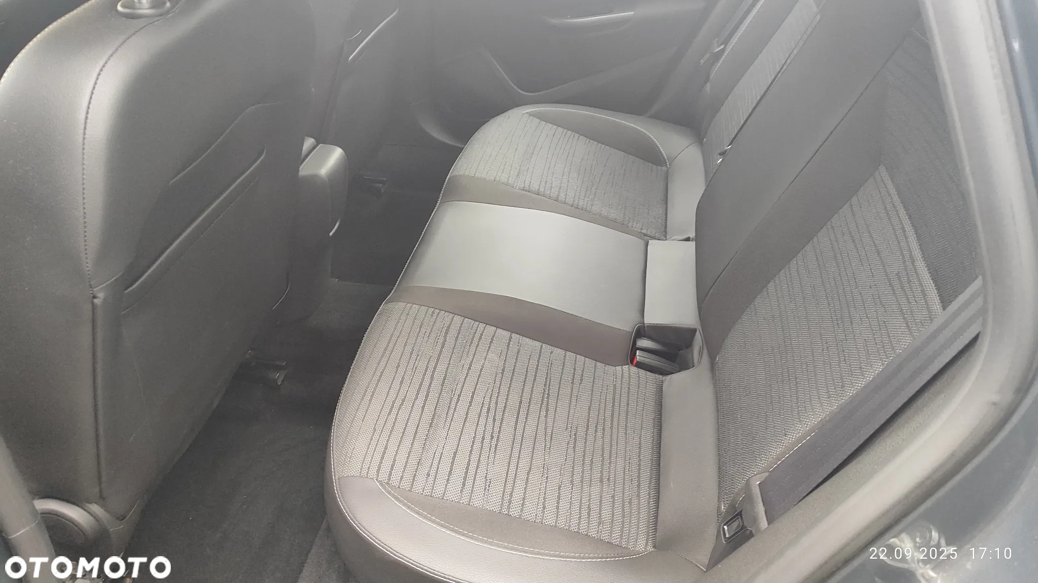 Opel Astra IV 1.4 T Active EU6 - 27