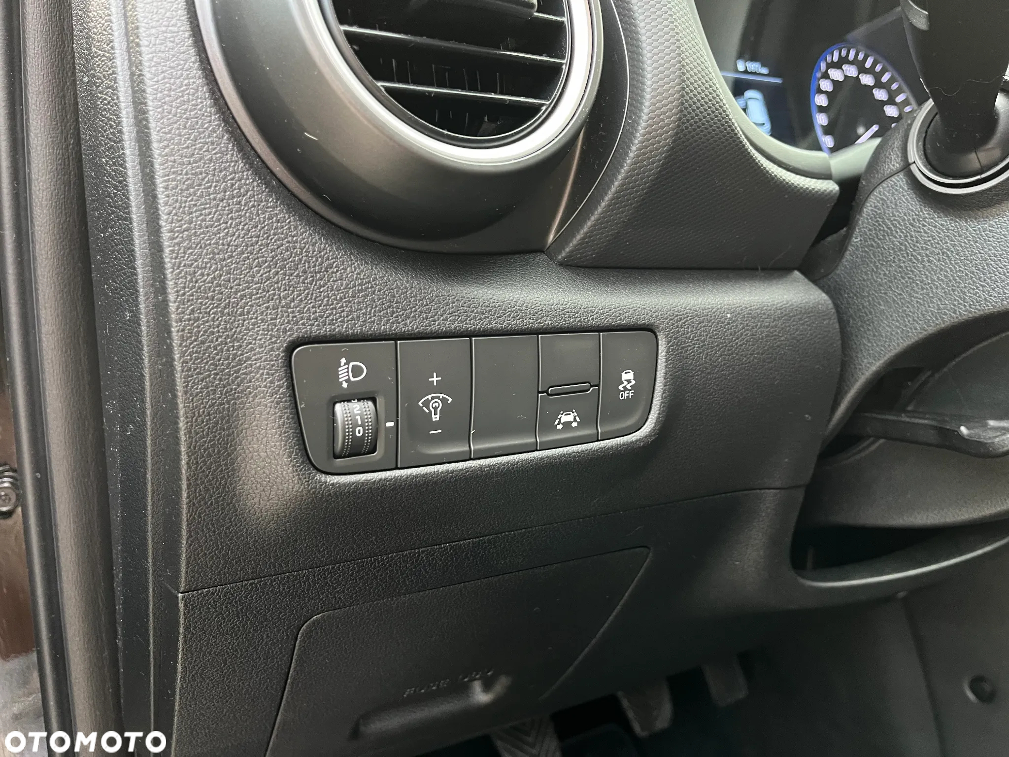 Hyundai Kona 1.0 T-GDI Premium - 21