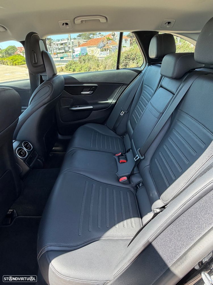 Mercedes-Benz C 300 e AMG Line - 14