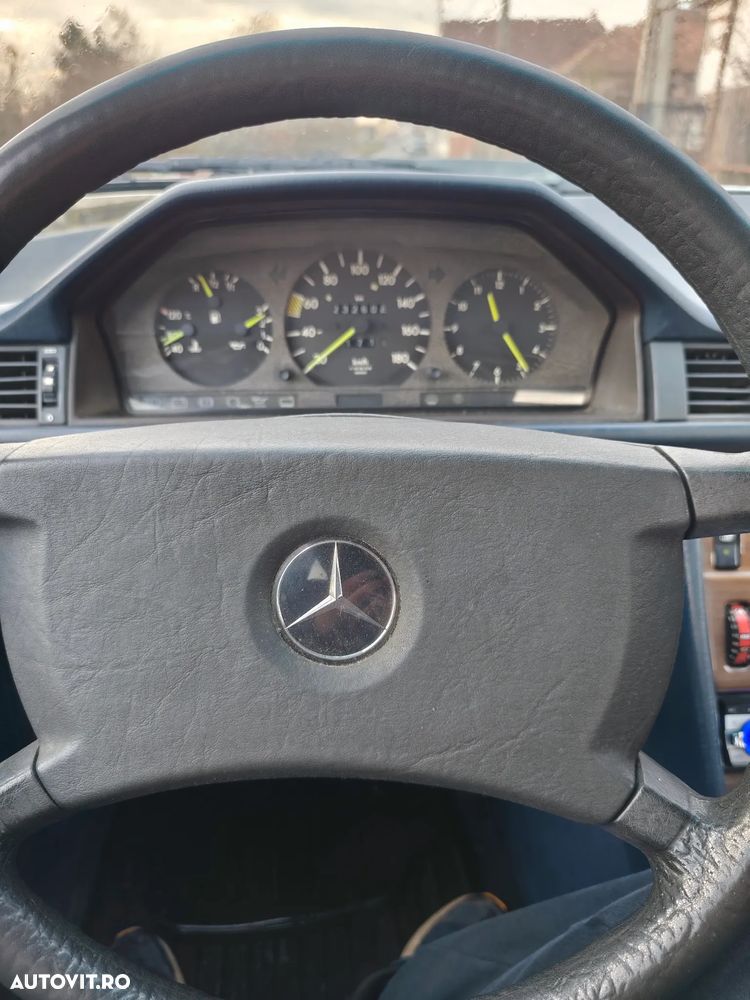 Mercedes-Benz W124 - 8