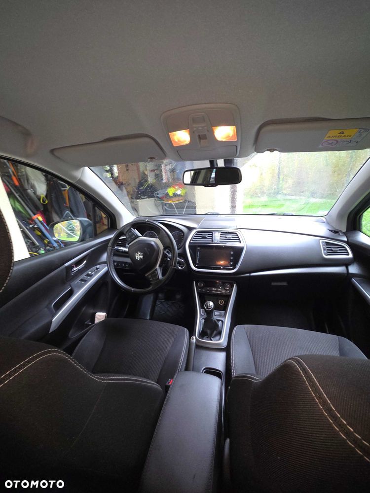 Suzuki SX4 S-Cross - 6