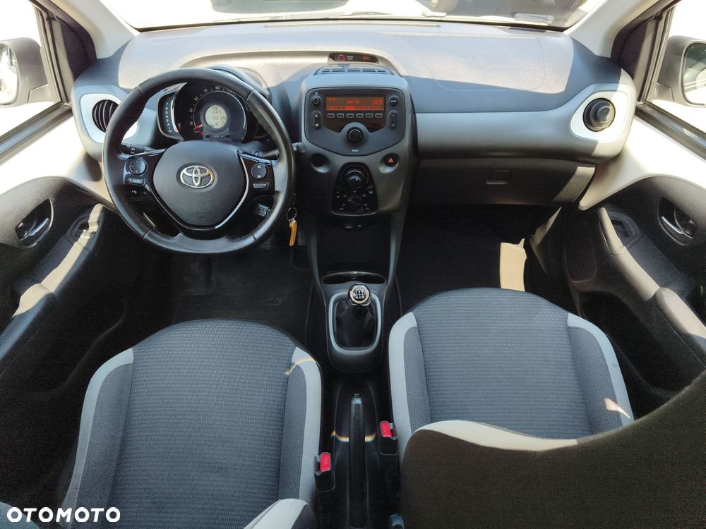 Toyota Aygo - 12