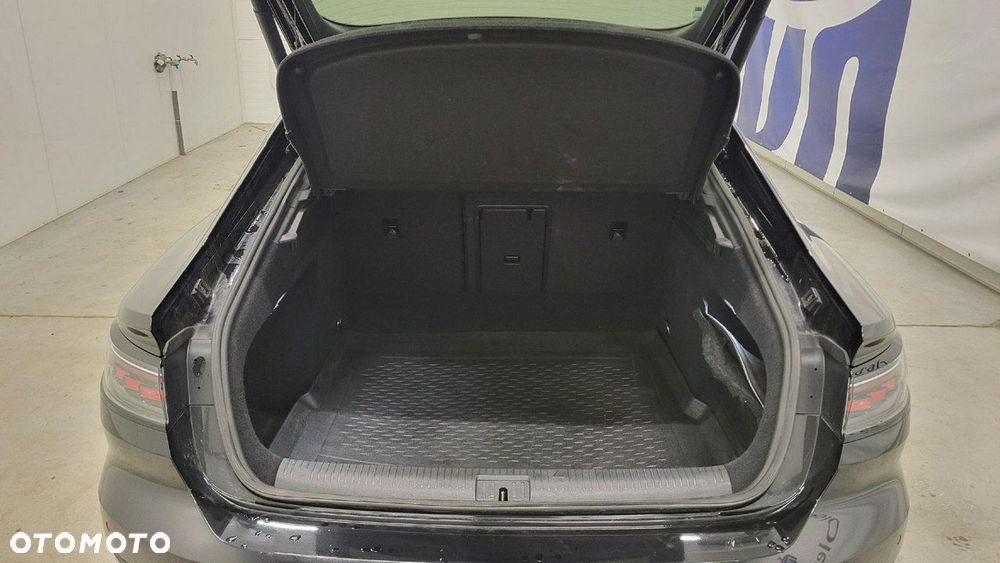 Volkswagen Arteon 2.0 TDI R-Line DSG - 26