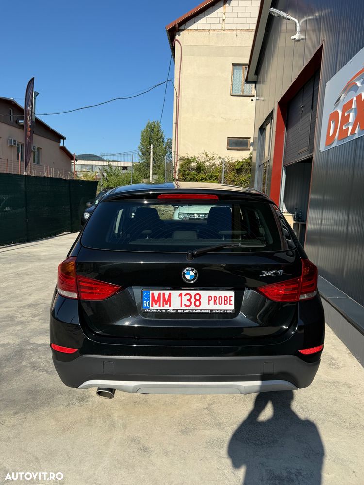 BMW X1 sDrive18d - 23