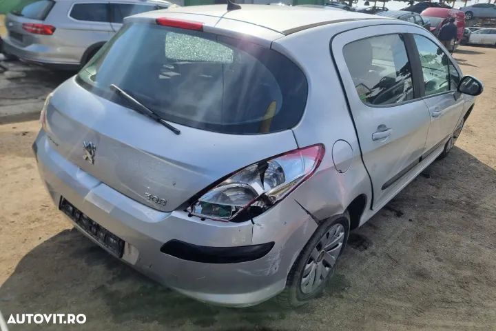 pompa vacuum egr racitor gaze clapeta acceleratie galerie admisie evacuare  peugeot 308  motor 1.6hdi 109CP cod 9HZ dezmembrez dezmembrari - 4