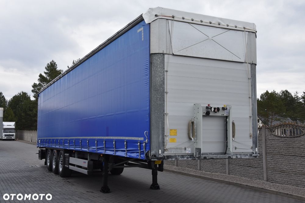 Schmitz Cargobull FIRANA / 240 TYŚ KM PRZEBIEGU! / DACH PODNOSZONY / OŚ PODNOSZONA / WAGA WABCO / STAN JAK FABRYCZNIE NOWY ! ! ! - 4