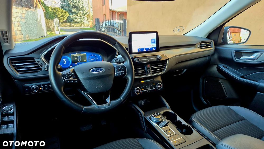 Ford Kuga 2.0 EcoBlue 4x4 TITANIUM X - 22