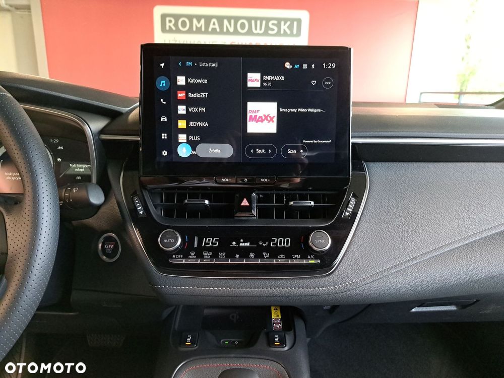 Toyota Corolla - 16