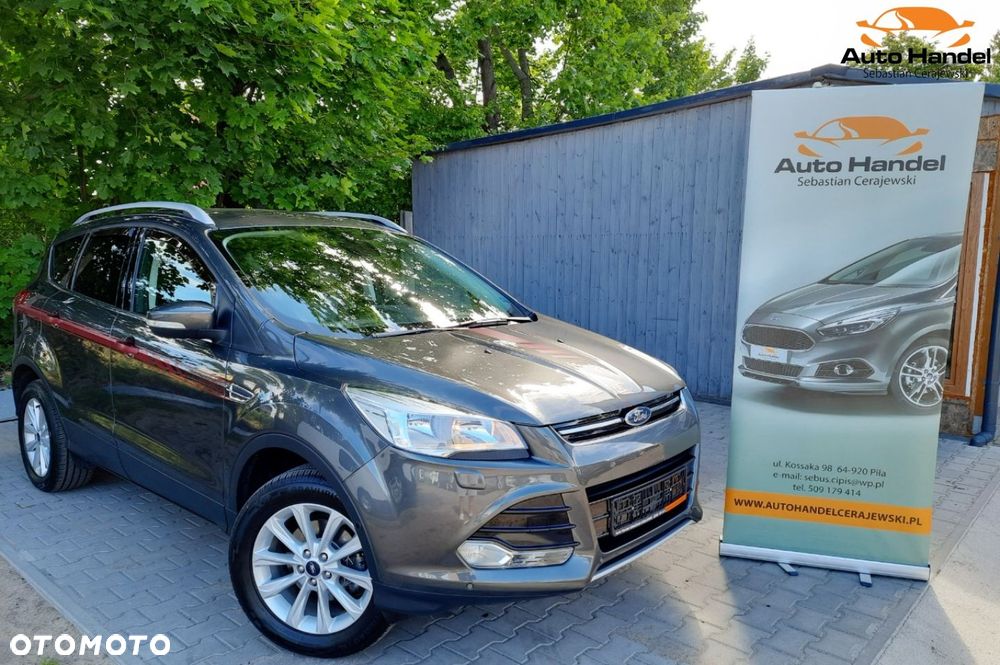 Ford Kuga 1.5 EcoBoost 2x4 Titanium - 2