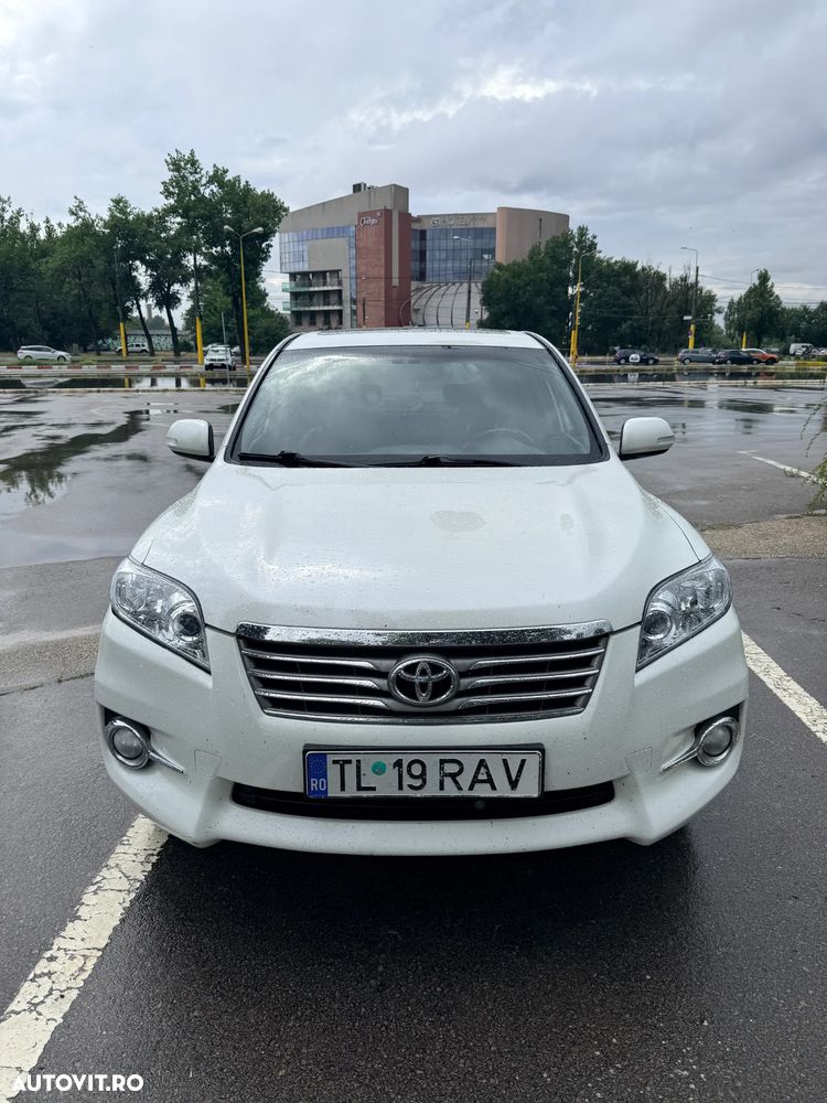 Toyota RAV4 - 5