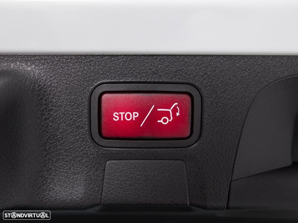 Mercedes-Benz CLA 250 e Shooting Brake Progressive - 14