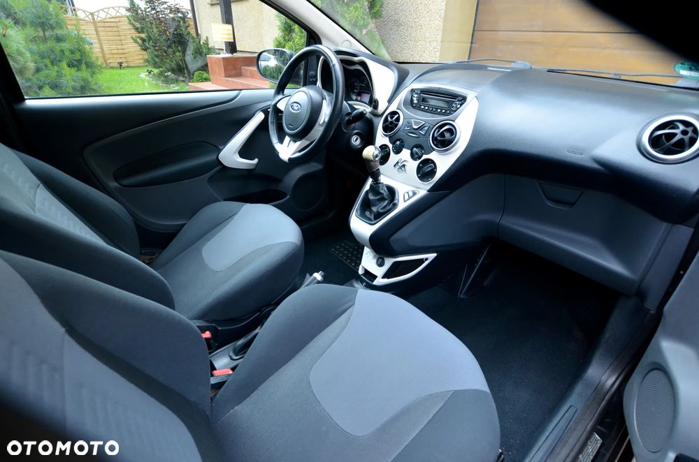 Ford KA 1.2 Titanium (air2) - 6