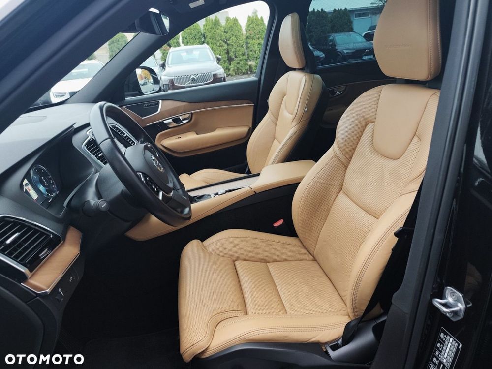 Volvo XC 90 - 14