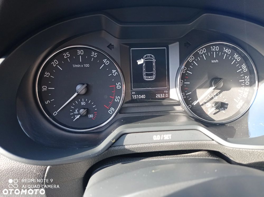 Skoda Octavia 2.0 TDI Ambition DSG - 6