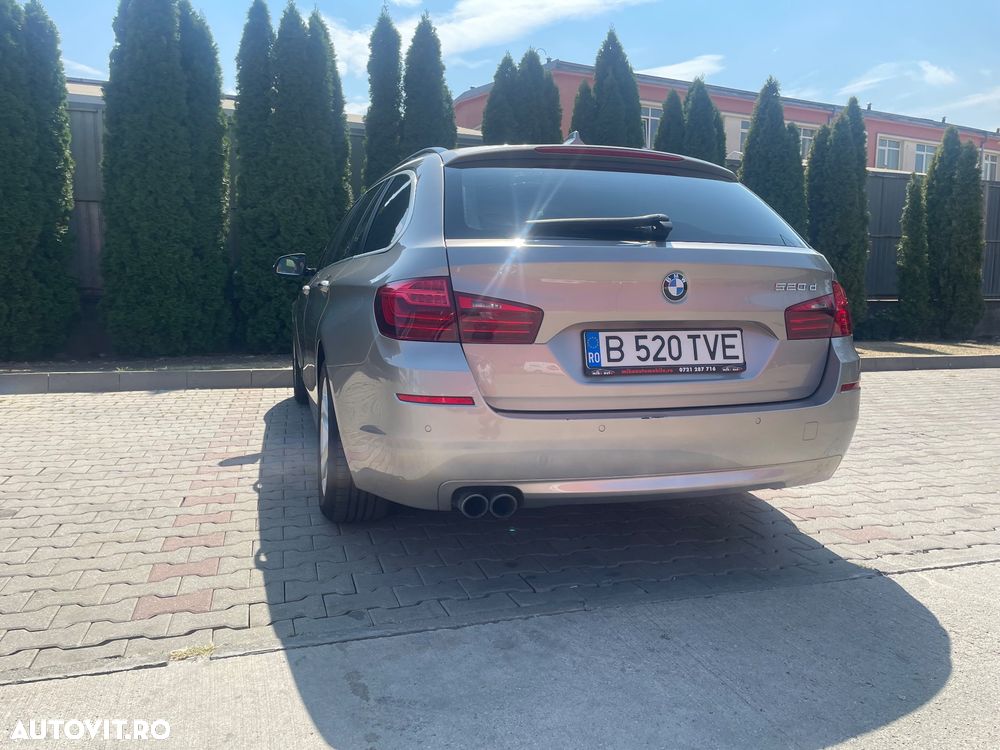 BMW Seria 5 520d Aut. Luxury Line - 9