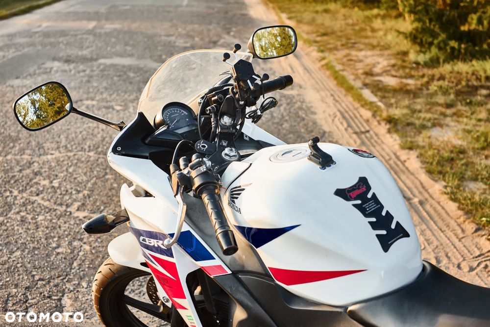 Honda CBR - 9