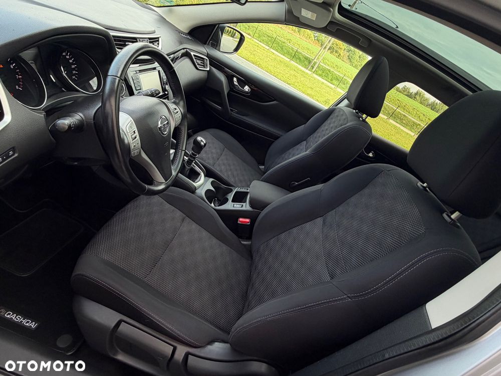 Nissan Qashqai 1.6 DIG-T Tekna - 23