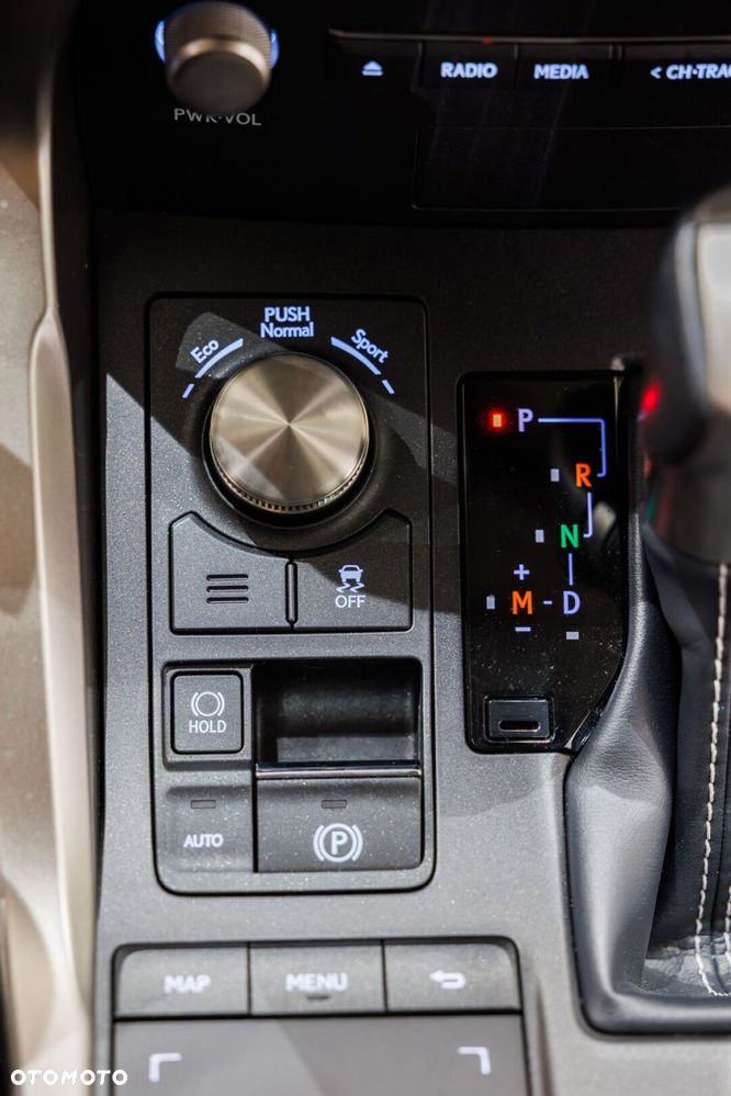 Lexus NX 300 Optimum AWD - 29