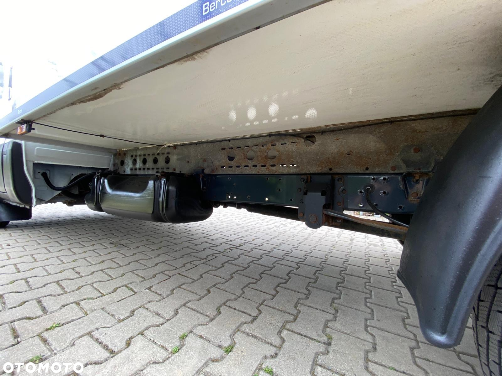 Iveco DAILY 36-160 HI-MATIC CHŁODNIA THERMO KING V300 WINDA ZEPRO - 20