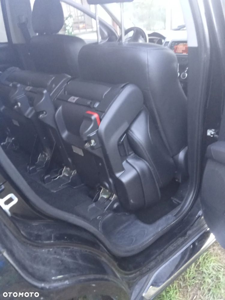 Peugeot 4007 HDI FAP 7-Sitzer Platinum - 15