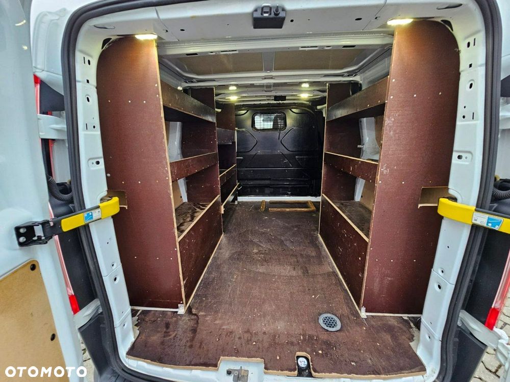 Ford Transit Custom - 7